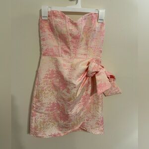 Storia dress size small